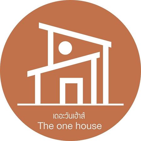 ホテル The One House ナーン エクステリア 写真